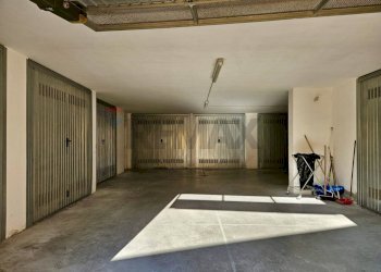 Parcheggio - Three-room apartment CONTRADA CANALE
12, Fermo - photo 24