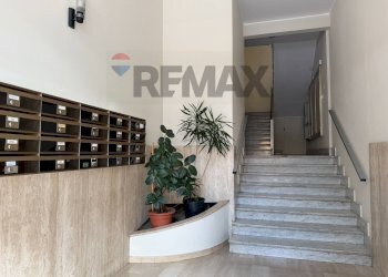 ingresso edificio - Four-room apartment Viale XXIV Maggio
 
96, Campobasso - photo 4