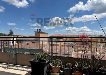 Balcone - Four-room apartment Viale XXIV Maggio
 
96, Campobasso - photo 24