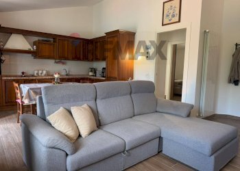 Sala da pranzo - Three-room apartment Via Tricagli
 
17/C, Barrea - photo 2