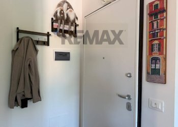 Hall / corridoio - Three-room apartment Via Tricagli
 
17/C, Barrea - photo 7