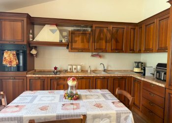 Cucina - Three-room apartment Via Tricagli
 
17/C, Barrea - photo 10