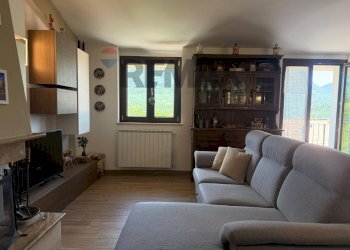 Soggiorno - Three-room apartment Via Tricagli
 
17/C, Barrea - photo 15