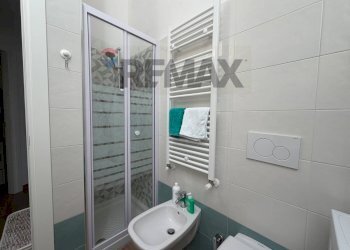 Bagno - Three-room apartment Via Tricagli
 
17/C, Barrea - photo 16