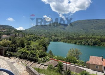 Vista delle montagne - Three-room apartment Via Tricagli
 
17/C, Barrea - photo 25