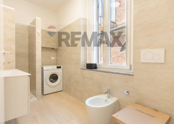Bagno - Two-room apartment VICOLO SAN MARCO
2, Cologno Monzese - photo 7