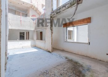 Edificio all\'aperto - Casa indipendente Via Puglie
 
29, Casteldaccia - foto 10