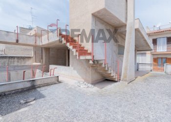 Edificio all\'aperto - Casa indipendente Via Puglie
 
29, Casteldaccia - foto 34