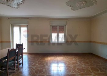 Sala da pranzo - Appartamento Via Pernice
 
3, Palermo - foto 2