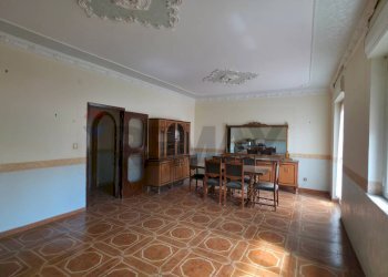 Sala da pranzo - Appartamento Via Pernice
 
3, Palermo - foto 3