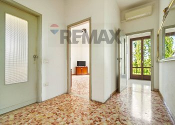 Hall / corridoio - Casa indipendente Via Villana
4, Reggio nell'Emilia - foto 6