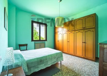 Camera / camera da letto - Casa indipendente Via Villana
4, Reggio nell'Emilia - foto 9