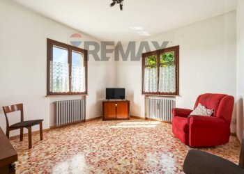Soggiorno - Casa indipendente Via Villana
4, Reggio nell'Emilia - foto 12