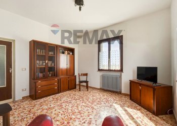 Soggiorno - Casa indipendente Via Villana
4, Reggio nell'Emilia - foto 13