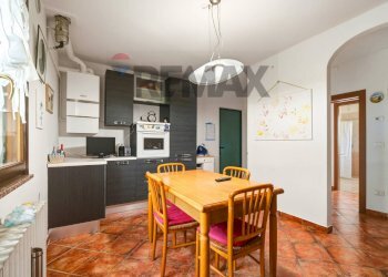Sala da pranzo - Casa indipendente Via Villana
4, Reggio nell'Emilia - foto 22