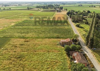 Giardino - Casa indipendente Via Villana
4, Reggio nell'Emilia - foto 32