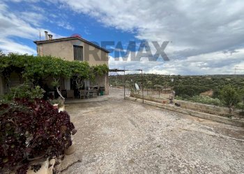 Casa all\'aperto - Rustico Contrada Cavalusi
 
Snc, Ragusa - foto 1