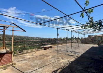 Terrazza - Rustico Contrada Cavalusi
 
Snc, Ragusa - foto 4