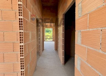 Hall / corridoio - Casa semi indipendente Via Alcide De Gasperi
 
snc, Giarratana - foto 15