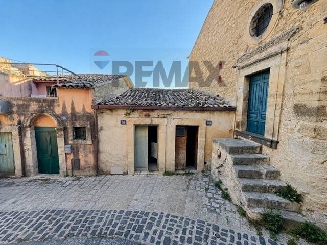 Casa all\'aperto - Independent house Via Vittorio Emanuele III
98, Monterosso Almo - photo 3