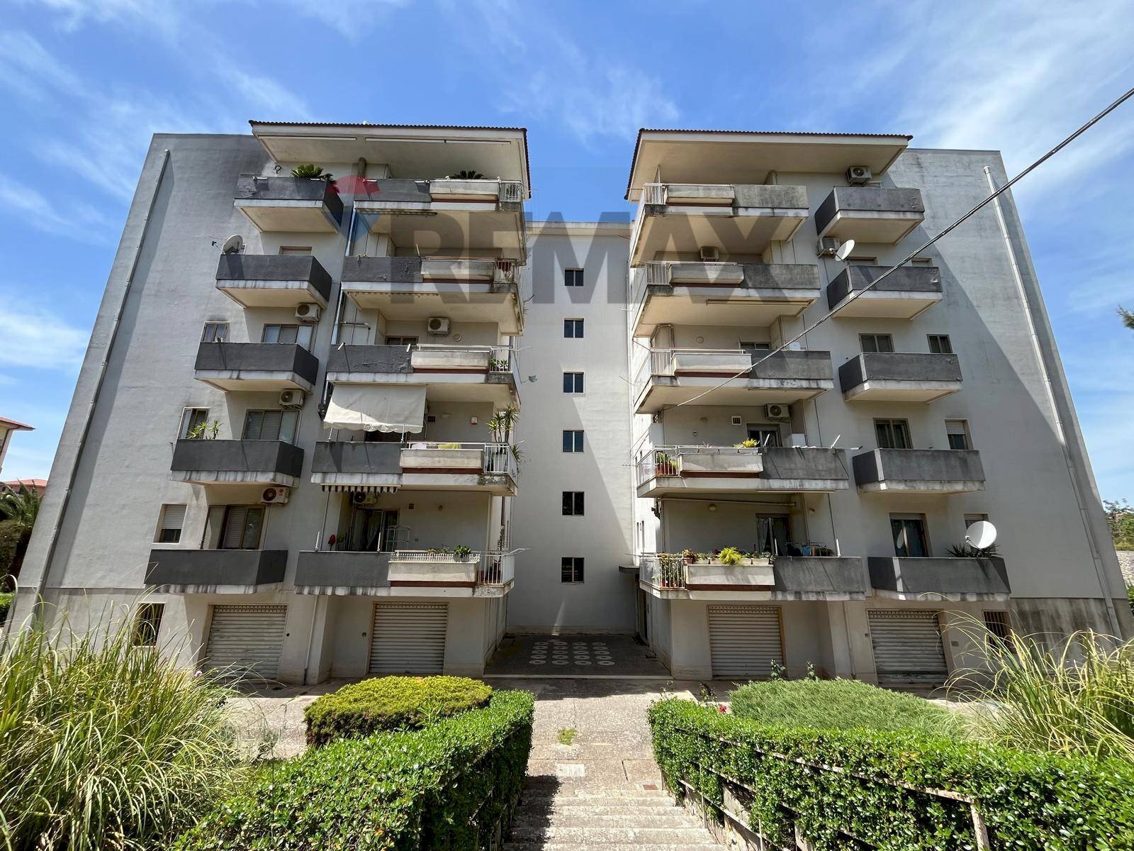 Edificio all\'aperto - Apartment via Ugo la Malfa
 
1, Ragusa - photo 1
