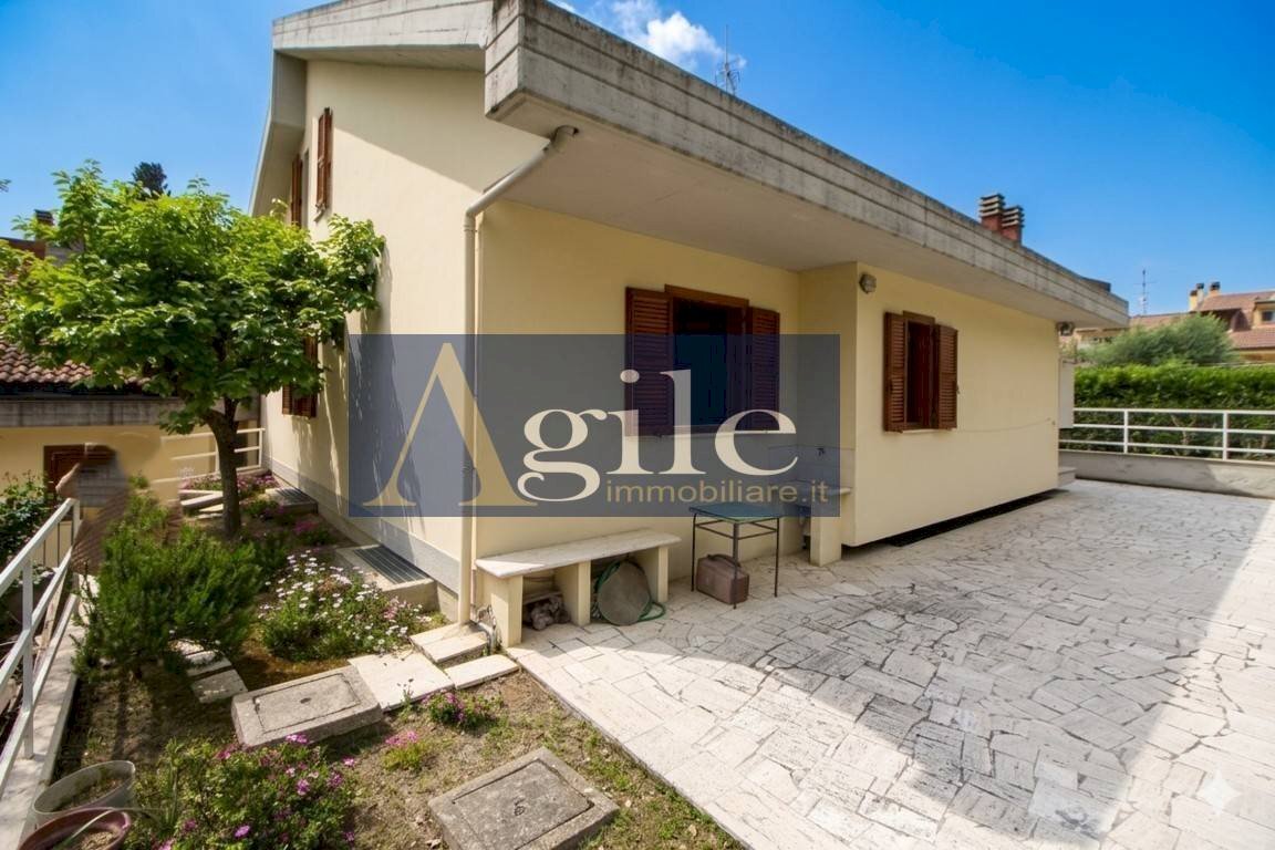 Foto 2 - Villa VIA DELLE BEGONIE, Ascoli Piceno - foto 2