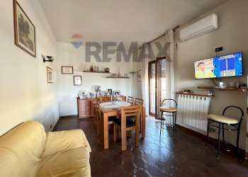 Sala da pranzo - Semi-detached Villa Via Lazio
 
32, Aprilia - photo 10