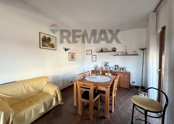 Sala da pranzo - Semi-detached Villa Via Lazio
 
32, Aprilia - photo 11