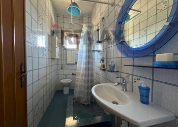 Bagno - Semi-detached Villa Via Lazio
 
32, Aprilia - photo 28