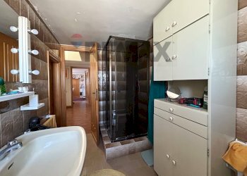 Bagno - Semi-detached Villa Via Lazio
 
32, Aprilia - photo 40
