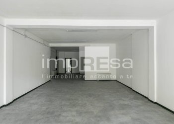 Foto 17 - Negozio PIAZZA UMBERTO PRIMO
25, Meduna di Livenza - foto 17