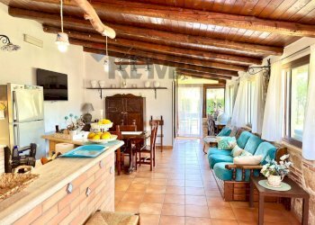Sala da pranzo - Villa Via Camillo Finocchiaro Aprile, Terrasini - foto 20