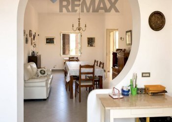 Sala da pranzo - Villa Via Belice
 
10, Valderice - foto 20