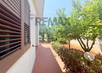 Terrazza - Villa Via Belice
 
10, Valderice - foto 30