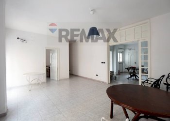 Sala da pranzo - Four-room apartment Via Silvio Pellico
 
50, Bitonto - photo 3