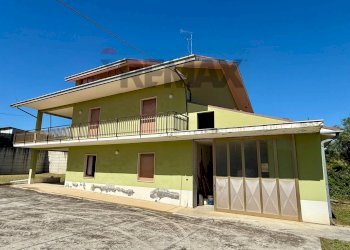 Casa all\'aperto - Independent house Via Arenile
 
77, Ripa Teatina - photo 22