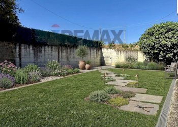 Giardino - Independent house Via Arenile
 
77, Ripa Teatina - photo 3