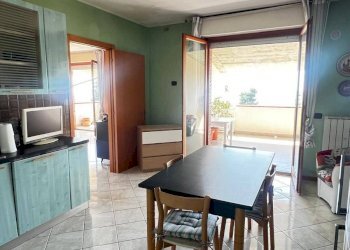 Sala da pranzo - Quadrilocale via della madonnuccia
 
24, Città Sant'Angelo - foto 8
