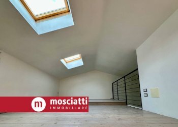 Foto 10 - Villa Bifamiliare Frazione Collina
 
77, Castelraimondo - foto 10