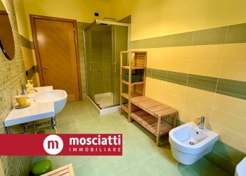 Foto 14 - Villa Bifamiliare Frazione Collina
 
77, Castelraimondo - foto 14