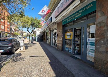 Foto 15 - Negozio Via Roma
34, Pomezia - foto 15