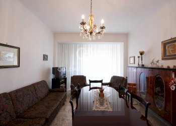 Foto 1 - Quadrilocale Via Japigia
 
9, Taranto - foto 1