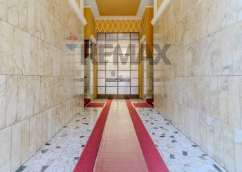 Ricezione / Lobby - Bilocale Via Marcantonio Colonna
 
57, Milano - foto 18