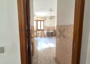 Hall / corridoio - Apartment Oristano - photo 23