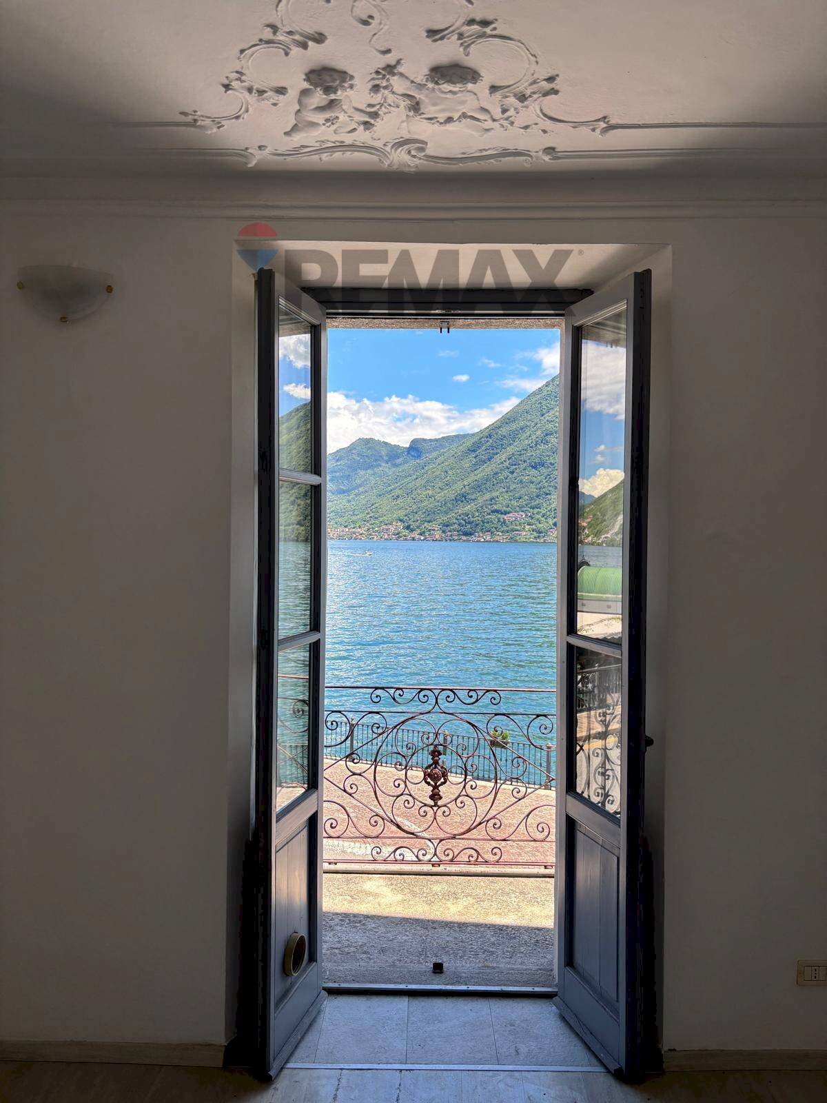 Vista dell\'acqua - Three-room apartment Piazza Roma
1, Argegno - photo 3