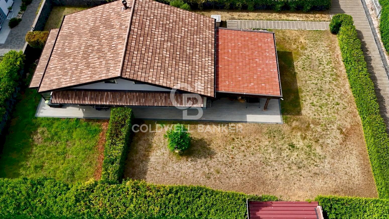 Foto 1 - Villa Via Arrigo Boito
 
7, Pedara - foto 1