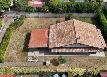Foto 2 - Villa Via Arrigo Boito
 
7, Pedara - foto 2