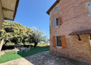 Foto 2 - Villa a Schiera fossoli
20, San Cesario sul Panaro - foto 2