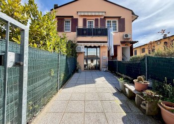 Foto 4 - Bilocale via crocetta
 
79, Valsamoggia - foto 4