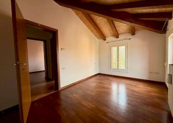 Foto 9 - Three-room apartment Via Monte
 
24, Bastiglia - photo 9